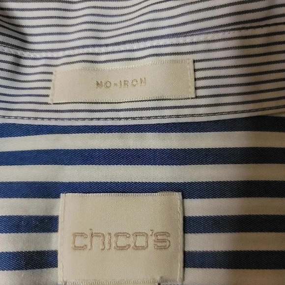 Chico’s no iron size 2 shirt Button up blue Striped women's - Picture 8 of 10